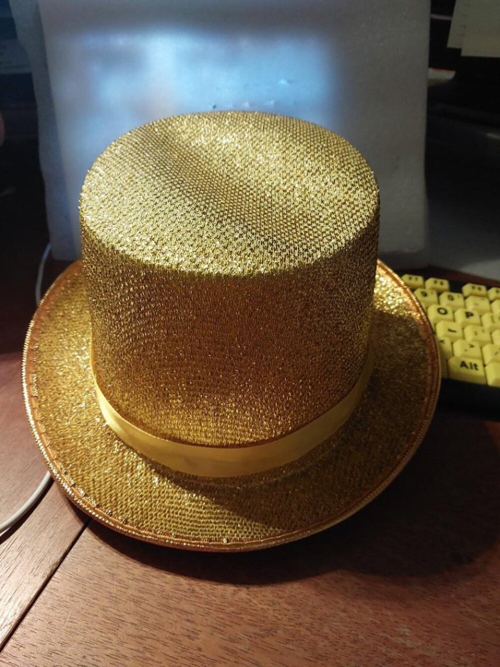 NEW ! Golden Glitter Top Hat Costume Accessory One Size